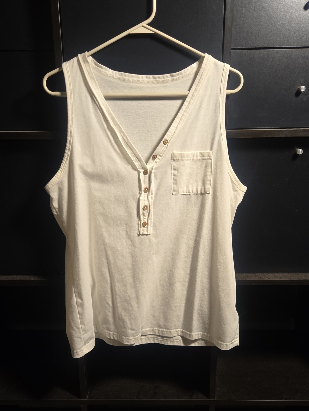Women's Sleeveless V-Neck Button Tank Top - White SZ XL